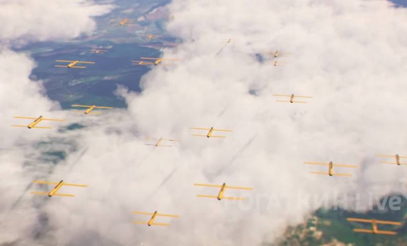 Hệ thống Tornado-S của Nga có khả năng triển khai một đàn máy bay không người lái.