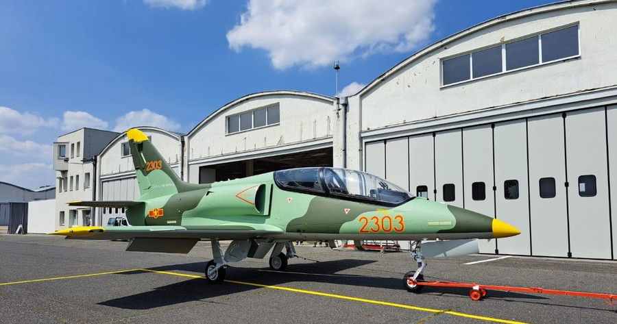 Máy bay huấn luyện L-39NG do Công ty Aero Vodochody sản xuất Máy bay huấn luyện L-39NG do Công ty Aero Vodochody sản xuất