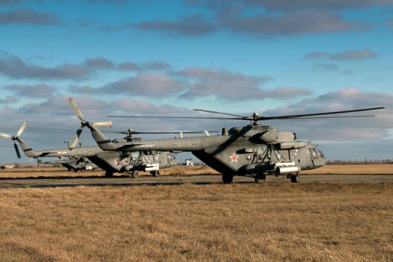 Lực lượng vũ trang Nga đang hướng tới một quân đội chuyên nghiệp hóa. Lực lượng vũ trang Nga đang hướng tới một quân đội chuyên nghiệp hóa.