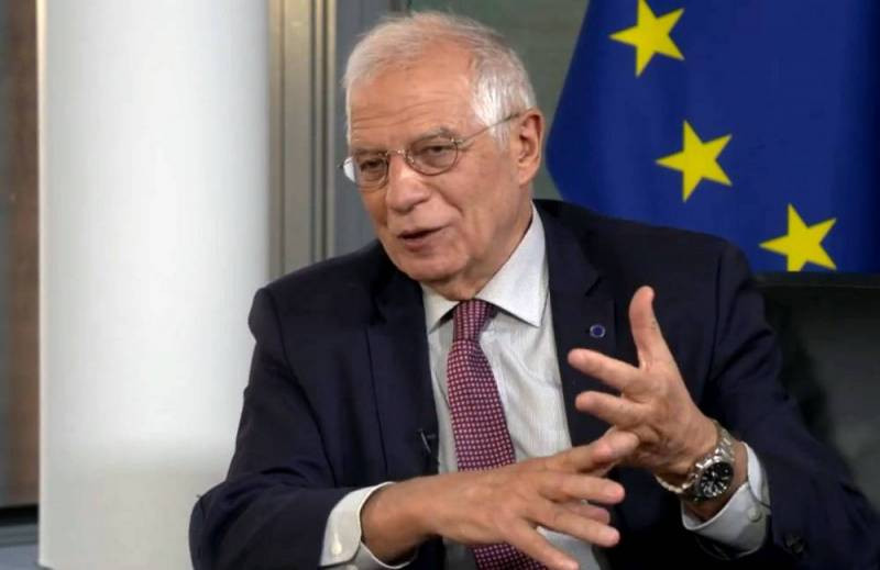 Theo ông Josep Borrell, các biện pháp trừng phạt chống Nga đã mang lại tác dụng và cần thắt chặt hơn nữa. Theo ông Josep Borrell, các biện pháp trừng phạt chống Nga đã mang lại tác dụng và cần thắt chặt hơn nữa.