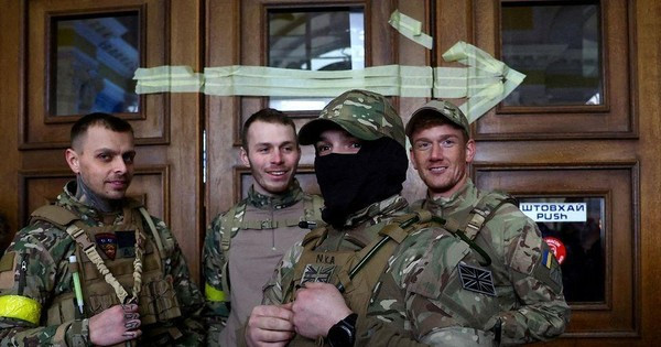 Chiến trường Bakhmut được xem là &quot;địa ngục&quot; đối với người lính tình nguyện Anh.