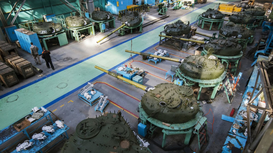 Nga dự định sản xuất 1.500 xe tăng mới trong năm 2023.