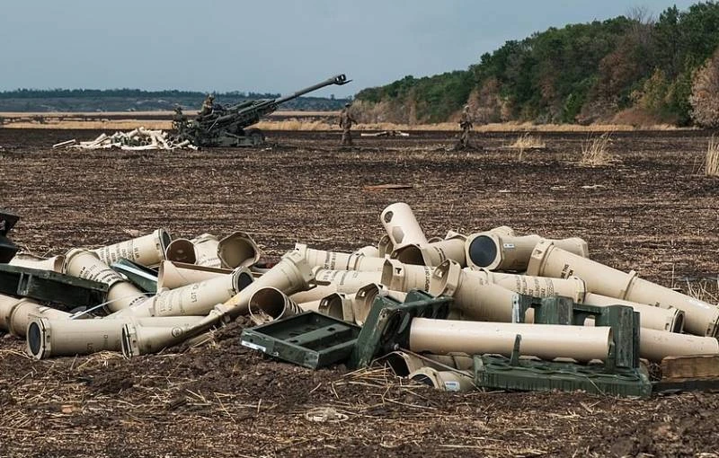 Mỹ yêu cầu Ukraine dừng 'vãi đạn'