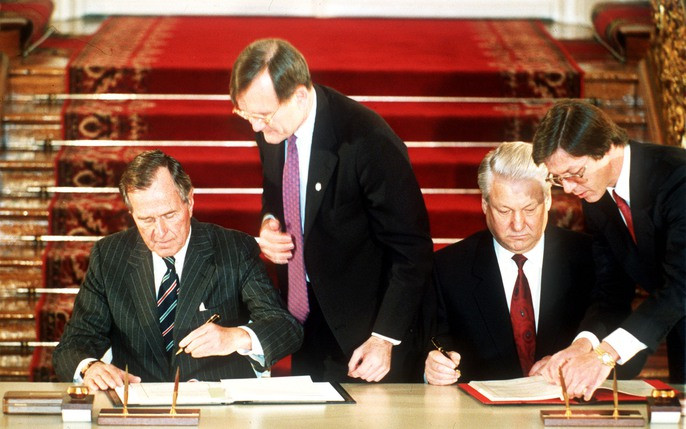 Hiệp ước cắt giảm vũ khí tấn công chiến lược giữa Mỹ và Nga có nguy cơ đổ bể.