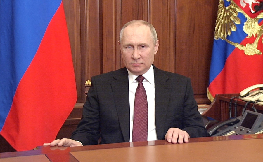 Tổng thống Nga Putin đã ra đòn đáp trả nhằm vào phương Tây. Tổng thống Nga Putin đã ra đòn đáp trả nhằm vào phương Tây.