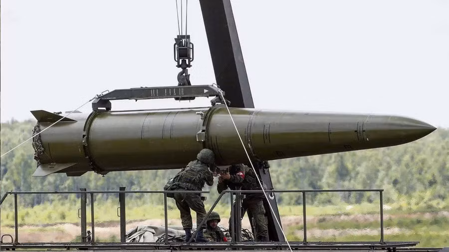 Nga sẽ chuẩn bị những vũ khí mạnh hơn để đáp trả việc xe tăng NATO tới Ukraine.