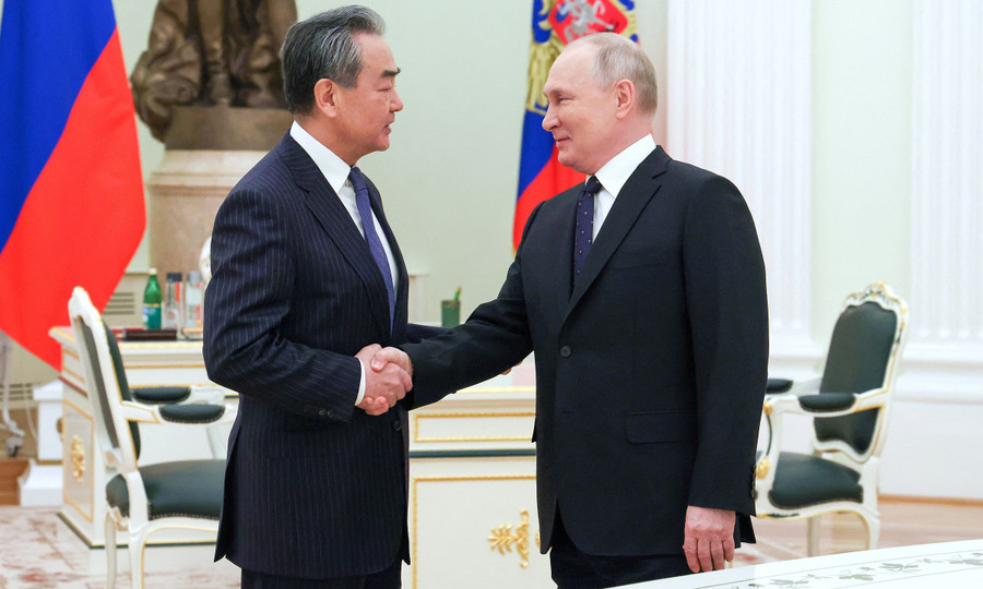 Quan hệ Nga - Trung Quốc đang được thắt chặt bởi vì lo ngại sự tấn công từ phía Mỹ.