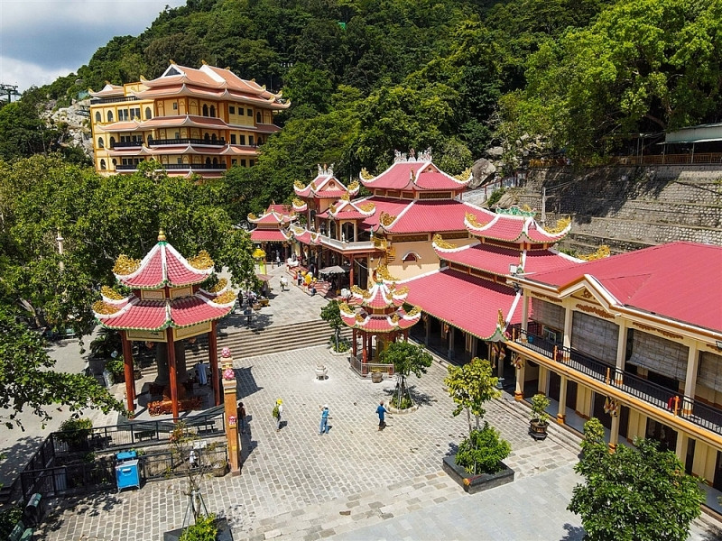 ngam nhin nui ba tay ninh dep vi dieu nhung ngay dau xuan