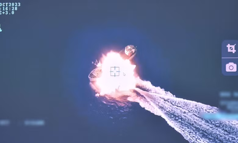 Tàu không người lái Albatros-S tấn công phá hủy mục tiêu.