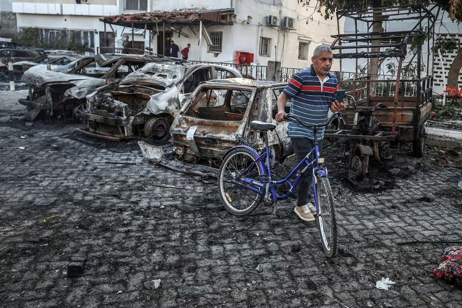 Israel liệu có đối mặt với lệnh cấm vận dầu mỏ sau sự việc xảy ra tại bệnh viện ở Dải Gaza. Israel liệu có đối mặt với lệnh cấm vận dầu mỏ sau sự việc xảy ra tại bệnh viện ở Dải Gaza.