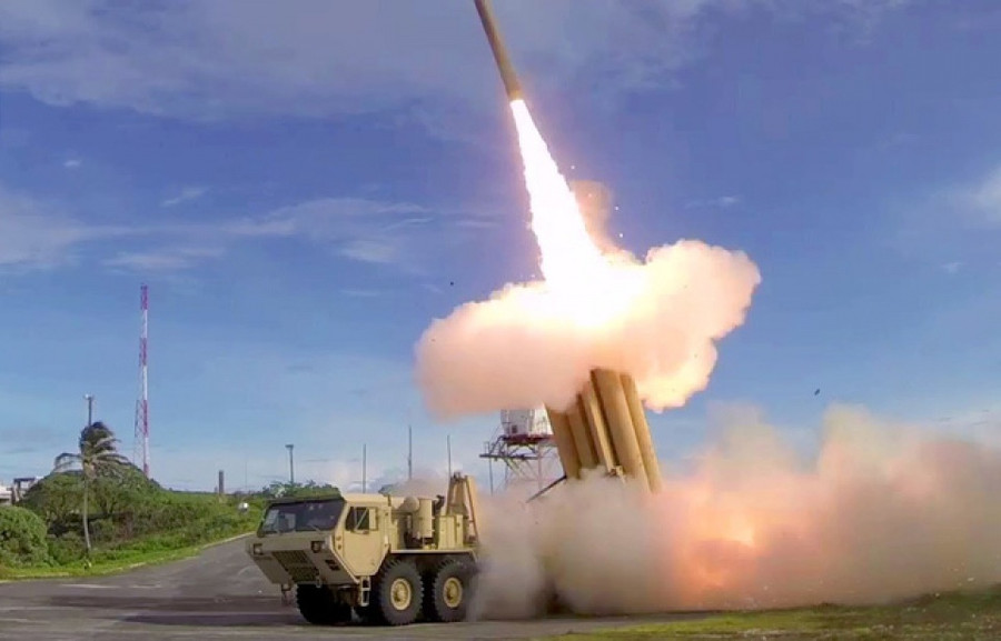Mỹ đang đưa cả hệ thống phòng thủ tên lửa THAAD tới Trung Đông.