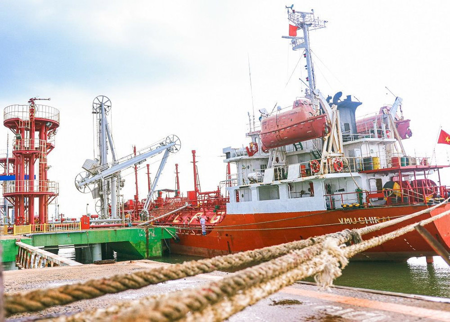 Đề cao các phong trào lao động sản xuất để đảm bảo hoàn thành kế hoạch năm 2021.