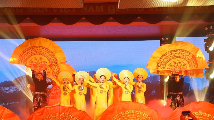 Chương trình nghệ thuật hoành tráng của KĐN