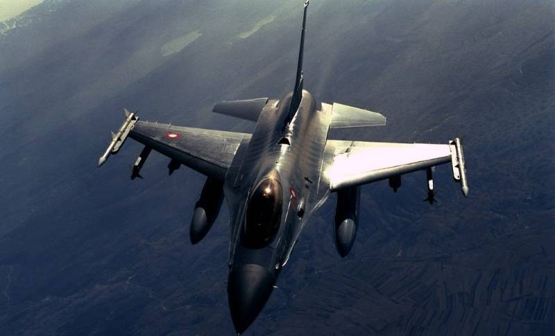 Tiêm kích F-16 có thực sự giúp Lực lượng vũ trang Ukraine thay đổi cục diện chiến trường?