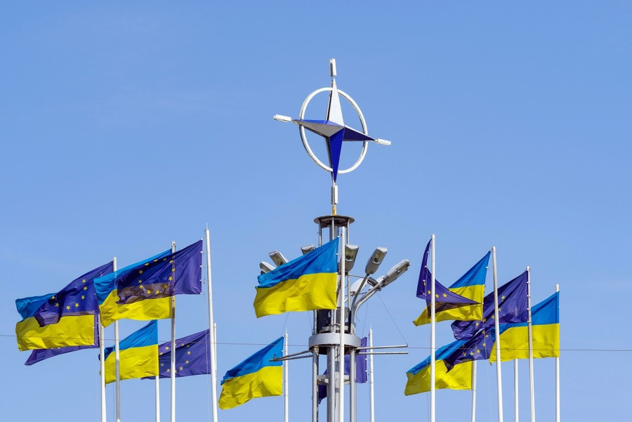 Giấc mơ EU và NATO của Ukraine sắp trở thành sự thật?