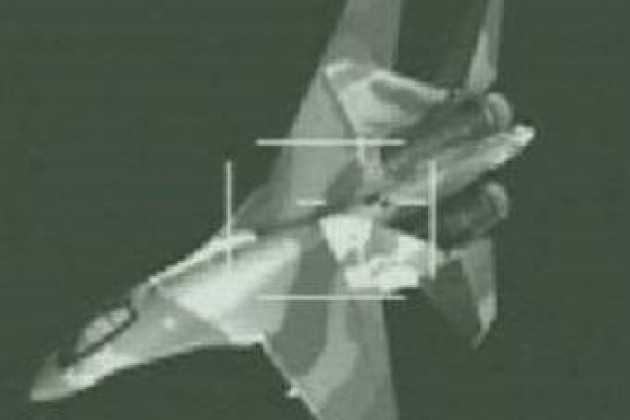 Tiêm kích Su-35 Nga bị chiến đấu cơ Rafale của Pháp &quot;khóa mục tiêu&quot;.