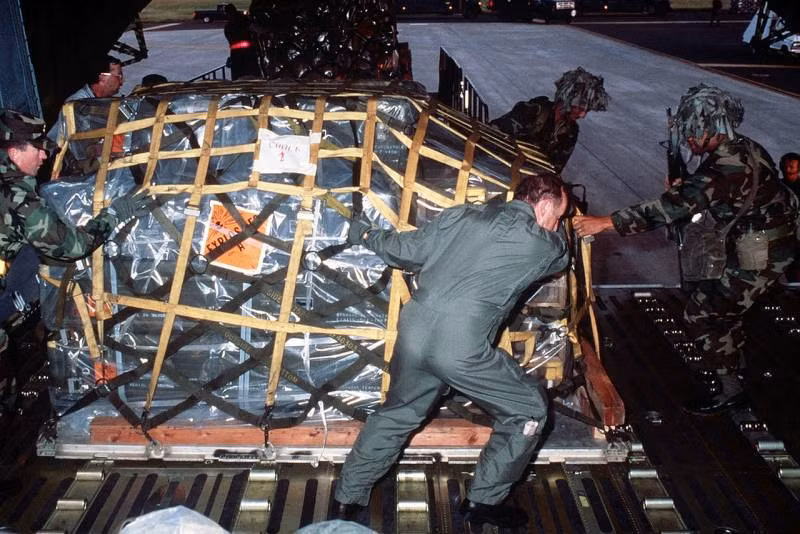 Kho đạn pháo của nhiều quốc gia châu Âu hiện đã bị hút gần hết sang chiến trường Ukraine.