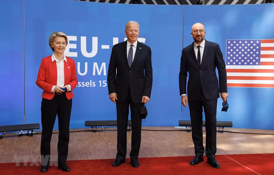 Báo Anh thừa nhận phương Tây mất dần ảnh hưởng khắp nơi