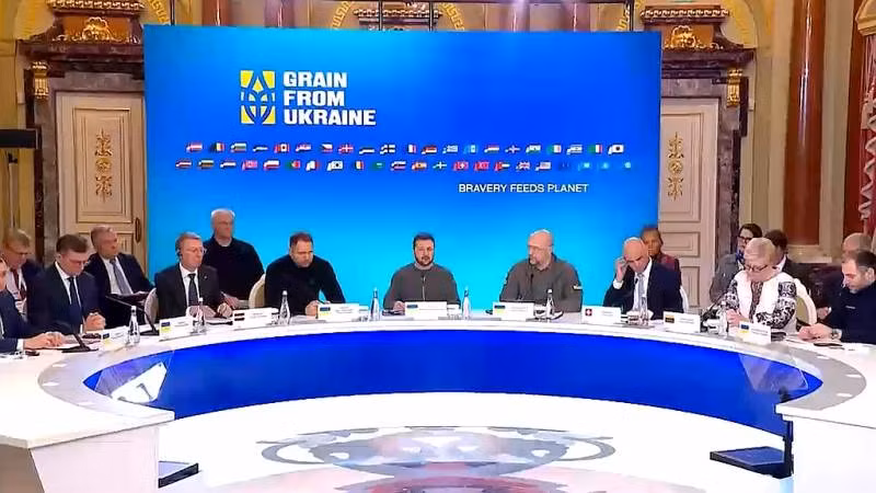 Cuộc họp của Ukraine cùng với các đồng minh nhằm cố gắng khôi phục hành lang ngũ cốc.