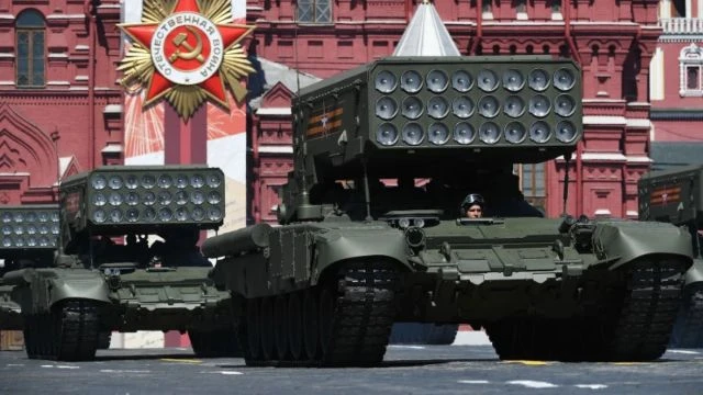 'Phải tiêu diệt TOS-1A trước khi tới vùng chiến sự'