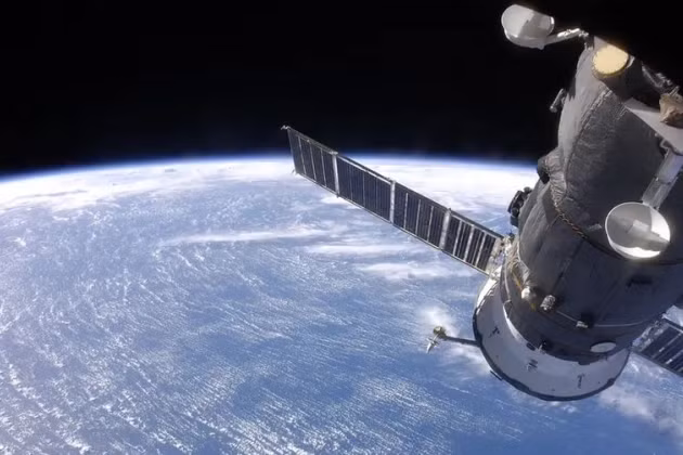 Chòm sao vệ tinh Starlink hoàn toàn có thể được sử dụng cho mục đích quân sự. Chòm sao vệ tinh Starlink hoàn toàn có thể được sử dụng cho mục đích quân sự.