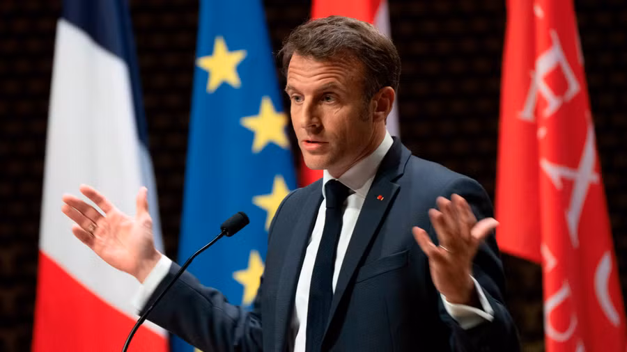 'Pháp sẽ phải trả giá đắt vì cố gắng tách châu Âu khỏi Mỹ'