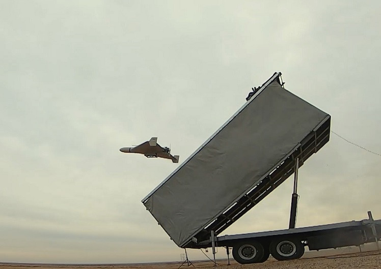 UAV cảm tử Shahed-136 do Iran sản xuất là loại vũ khí rất đáng gờm. UAV cảm tử Shahed-136 do Iran sản xuất là loại vũ khí rất đáng gờm.