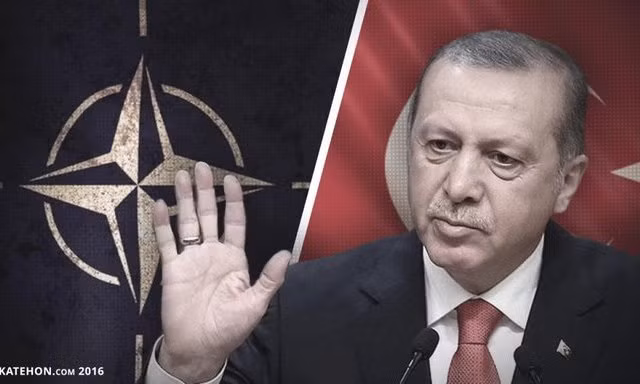 Tổng thống Thổ Nhĩ Kỳ Erdogan đã chặn việc Thụy Điển có thể gia nhập NATO.