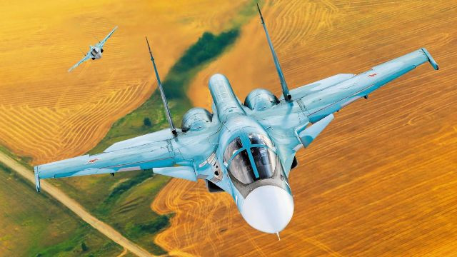 Không quân Nga đang dần thay thế phi đội Su-34 bản cơ sở bằng bản nâng cấp Su-34M/M2. Không quân Nga đang dần thay thế phi đội Su-34 bản cơ sở bằng bản nâng cấp Su-34M/M2.