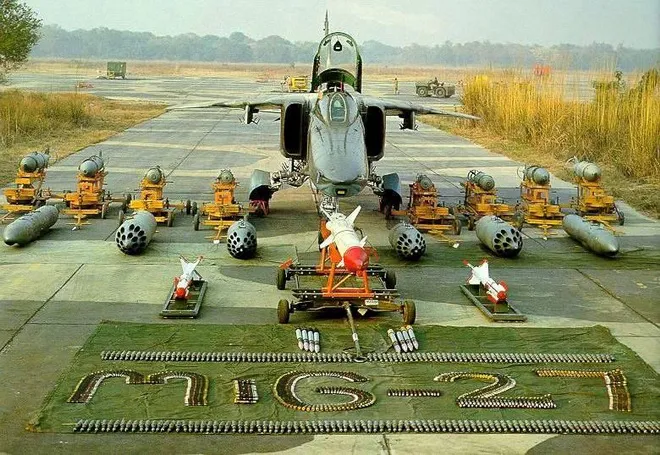 Hồi kết buồn của cường kích cánh cụp cánh xòe MiG-27