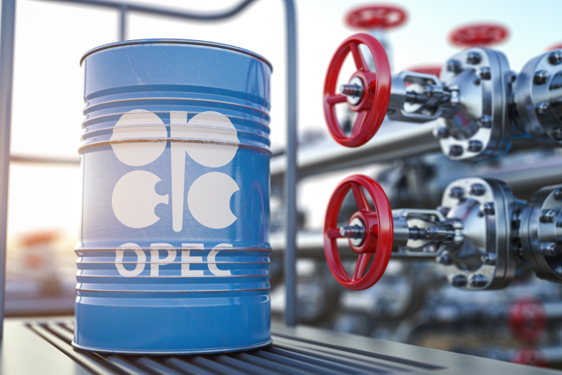 Việc cắt giảm sản lượng của OPEC+ dẫn tới kết cục bất ngờ