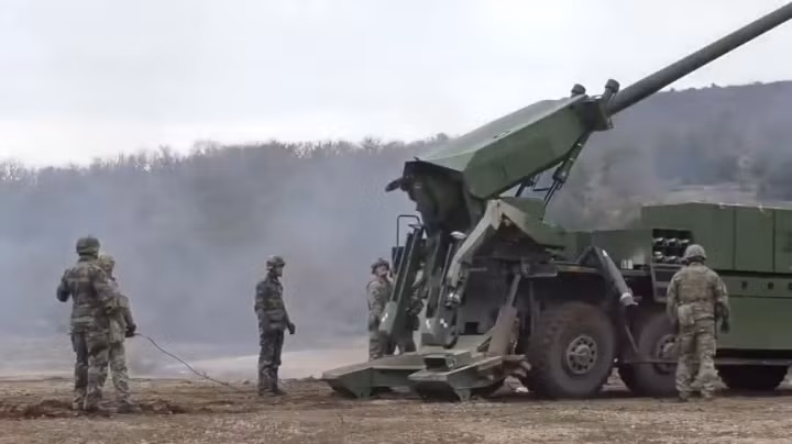 Binh sĩ Pháp được cảnh báo sẽ sớm nhận thấy sự khắc nghiệt của chiến trường Ukraine.