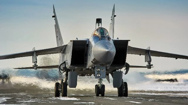 Tiêm kích MiG-31I của Nga là một phương tiện tác chiến rất đặc biệt. Tiêm kích MiG-31I của Nga là một phương tiện tác chiến rất đặc biệt.