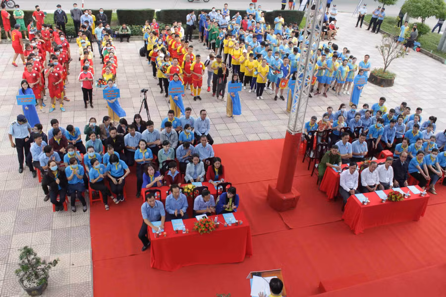 Quang cảnh lễ khai mạc hội thao