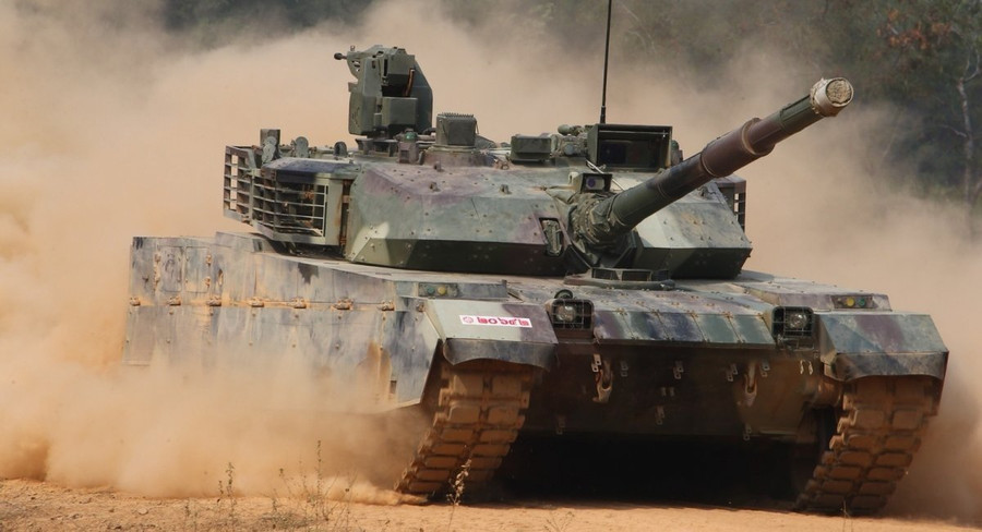 Xe tăng chiến đấu chủ lực VT-4 do Trung Quốc chế tạo được Niger mua vào năm 2020.