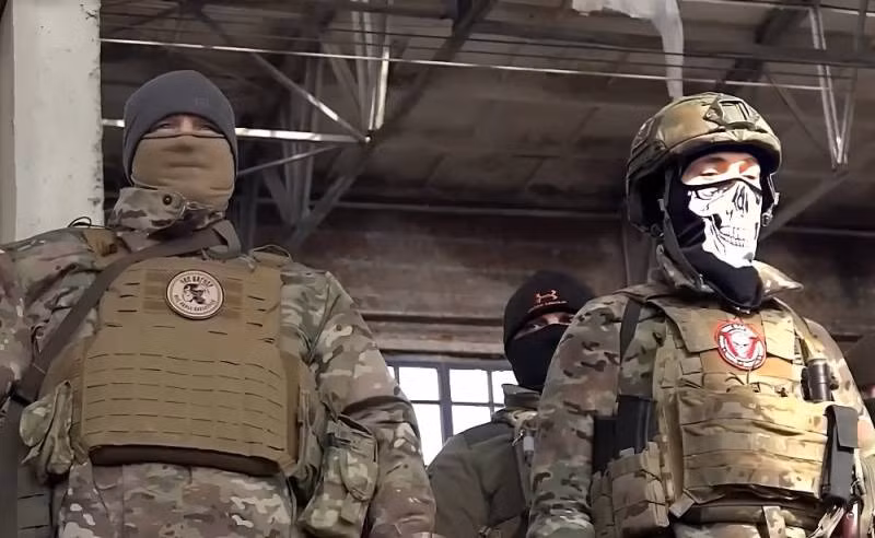 Lính đánh thuê Wagner của Nga đang đối diện những thách thức tại chiến trường Bakhmut. Lính đánh thuê Wagner của Nga đang đối diện những thách thức tại chiến trường Bakhmut.