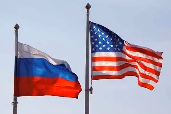 Nga và Mỹ liệu có sẵn sàng đám phán hòa bình để "đóng băng xung đột".