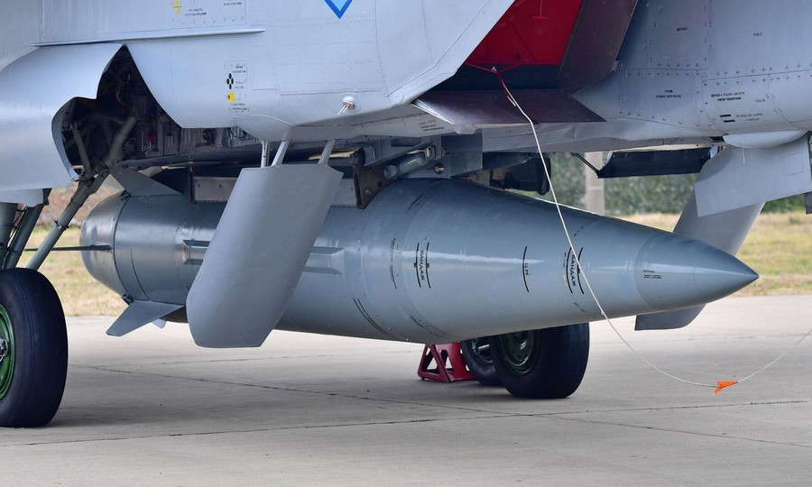 Nga vẫn tiếp tục sản xuất tên lửa bất chấp các lệnh trừng phạt của phương Tây. Nga vẫn tiếp tục sản xuất tên lửa bất chấp các lệnh trừng phạt của phương Tây.