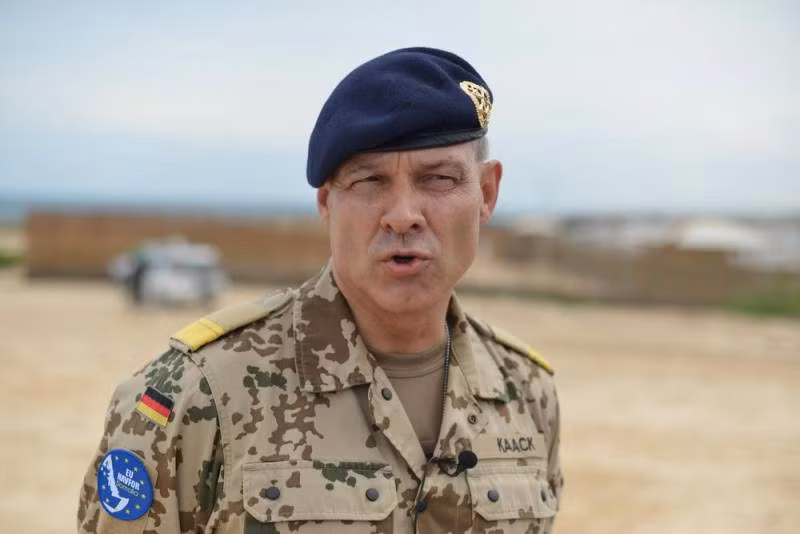 Tư lệnh Hải quân Đức - Phó Đô đốc Jan Christian Kaack.