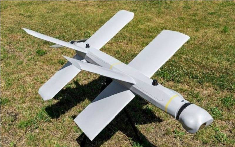 UAV cảm tử Lancet đang là thứ vũ khí khó khắc chế nhất đối với Lực lượng vũ trang Ukraine. UAV cảm tử Lancet đang là thứ vũ khí khó khắc chế nhất đối với Lực lượng vũ trang Ukraine.