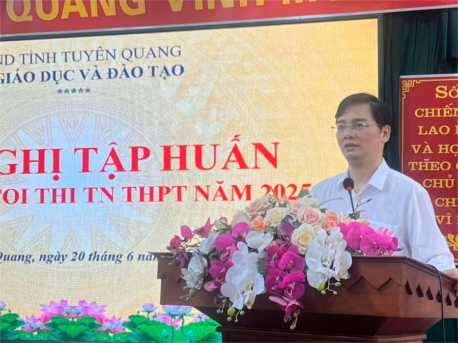 Tiến sĩ Vũ Đình Hưng được chỉ định làm Giám đốc Sở GD&ĐT Tuyên Quang sau sáp nhập.