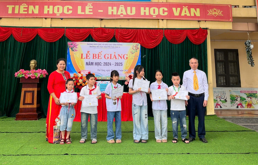 Hoạt động thi đua, khen thưởng được nhà trường đặc biệt quan tâm. nth4.jpg