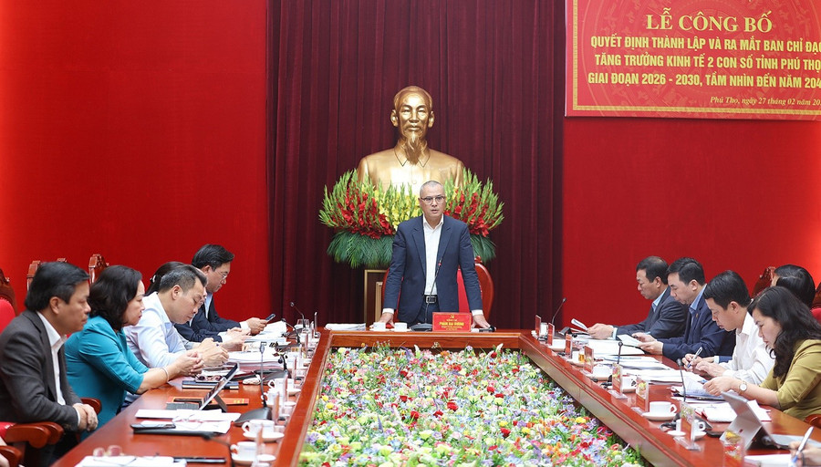 Quang cảnh lễ công bố.