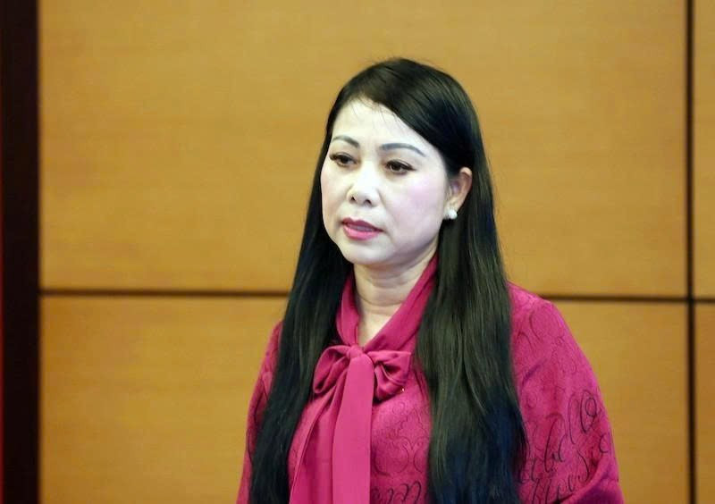 Bà Hoàng Thị Thúy Lan.