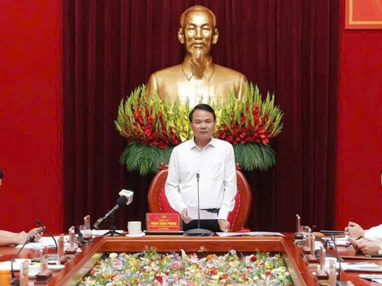 Ông Đặng Xuân Phong, Bí thư Tỉnh ủy Phú Thọ phát biểu kết luận hội nghị. bt-phu-tho.jpg