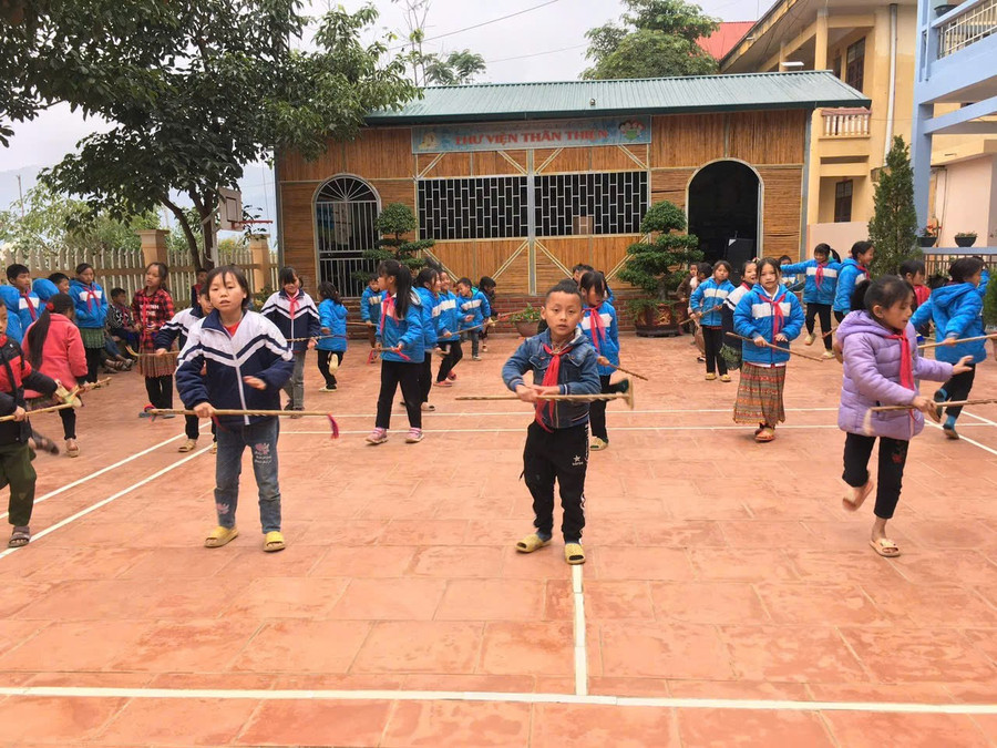 Học sinh Trường PTDT Bán trú Tiểu học Chí Cà, huyện Xín Mần, tỉnh Hà Giang.