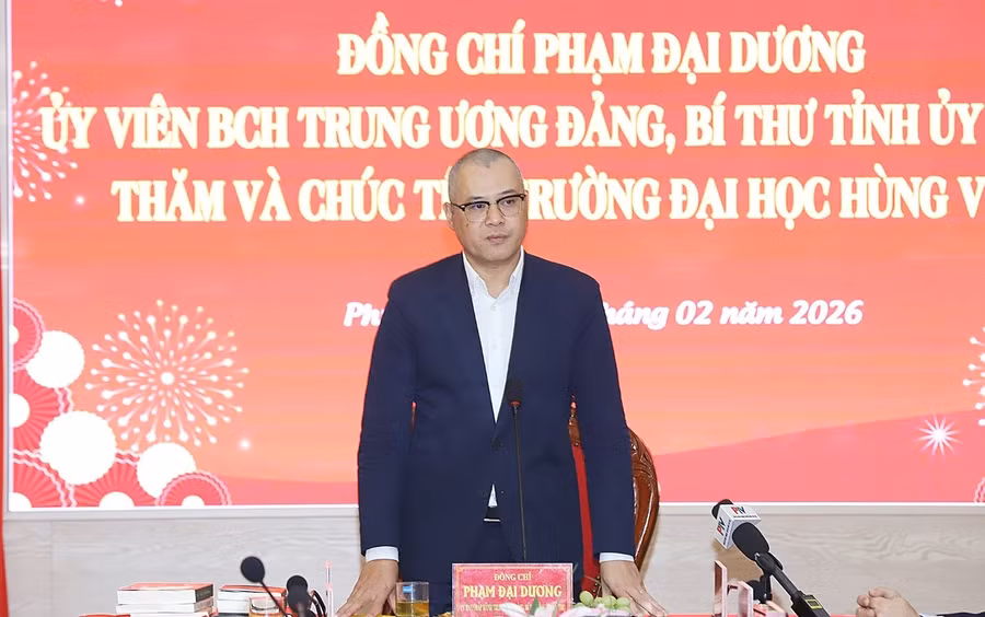 Bí thư Tỉnh ủy Phú Thọ Phạm Đại Dương phát biểu tại buổi làm việc.