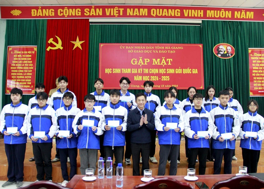 Học sinh Hà Giang giành 18 giải tại Kỳ thi học sinh giỏi quốc gia