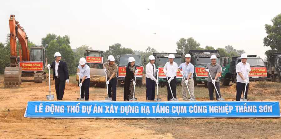 Khởi công Cụm công nghiệp Thắng Sơn tại xã Cự Đồng (tỉnh Phú Thọ).