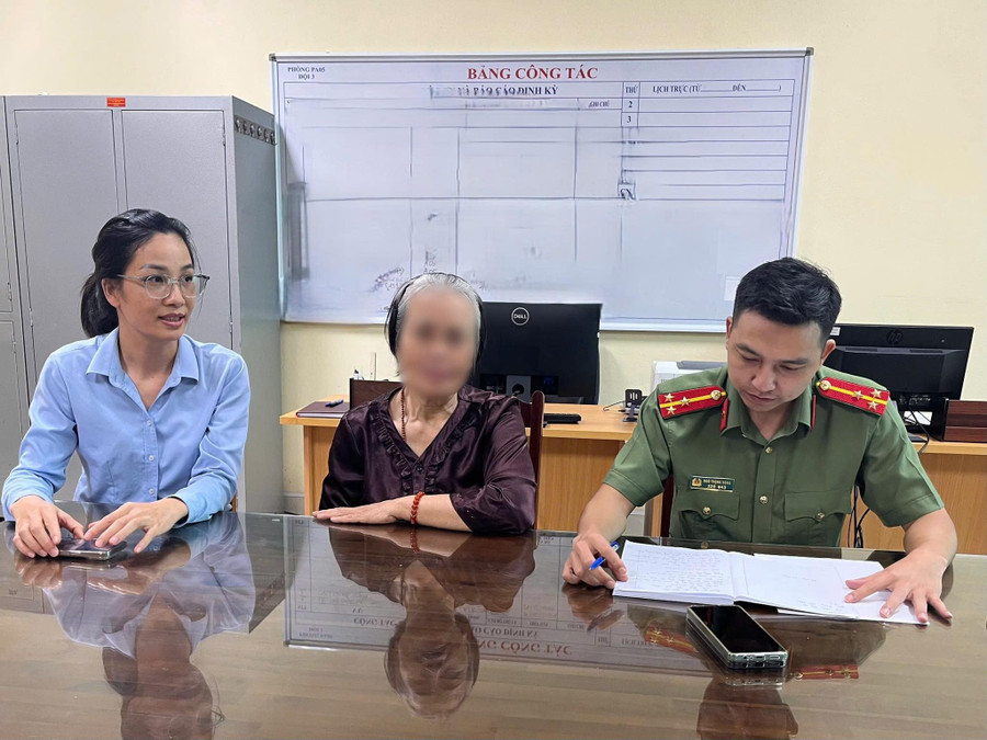 Lực lượng chức năng tỉnh Phú Thọ ngăn chặn kịp thời vụ lừa đảo 450 triệu đồng. Ảnh: Công an tỉnh Phú Thọ.